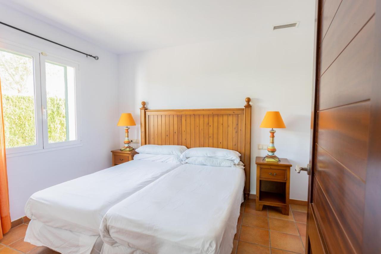 Villas Finesse By Menorcarentals Сон-Боу Экстерьер фото
